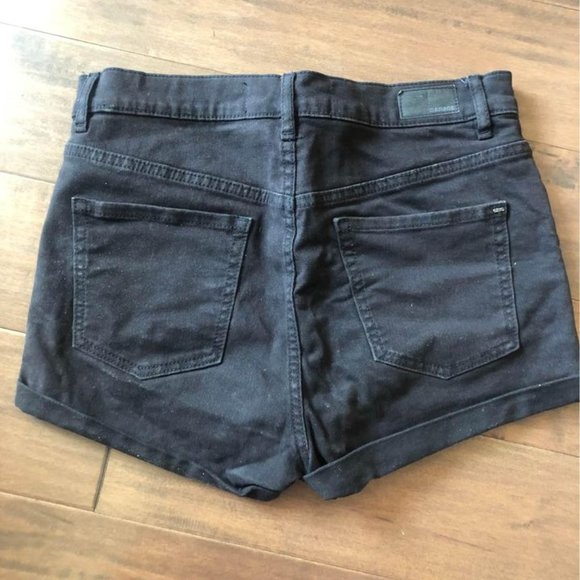 Black high rise garage shorts - Picture 2 of 3